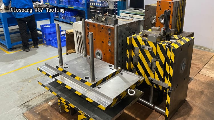 G07 This is not a part. It is a lock-in (Tooling)